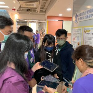 與香港童軍總會訓練署合辦-第一届證書（LV1）課程，體驗「SeeU•SOUL AR應用程式」認識六個基本情緒及四個滋養心靈的基本情緒